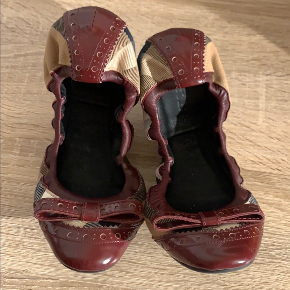 Burberry Flats